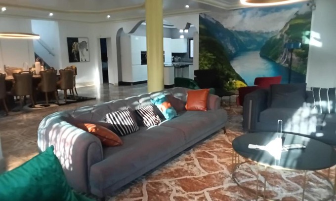Brusubi Bed & Breakfast | Little Italy B&B - Brusubi
