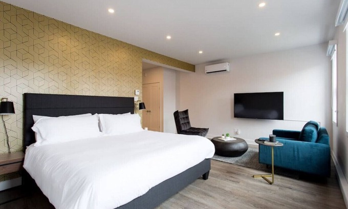 Mile End Apartment | Live Like a Local in this Superb Loft by Denstays