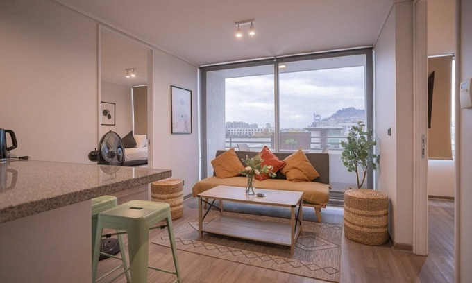 Santiago Apartment | Live the authentic atmosphere of Barrio Italia