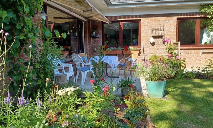 Center House | Living in the heart of East Frisia 130 square meters with a large garden