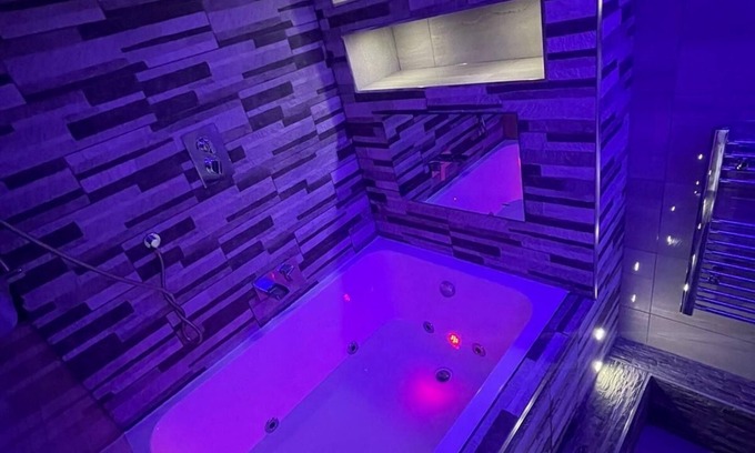 Bradford Apartment | Livit Serviced Apartments