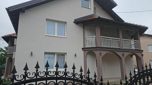 Ilidza Villa | ljiljan Villa