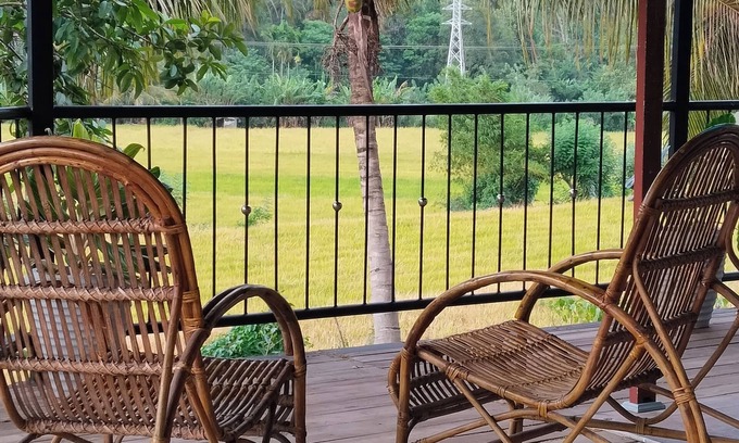 Kumbalwela House | Triple Room with Mountain View