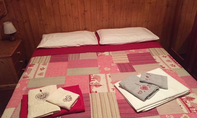Brusson Apartment | Local B with wood finishes simple and welcoming and ready to welcome you