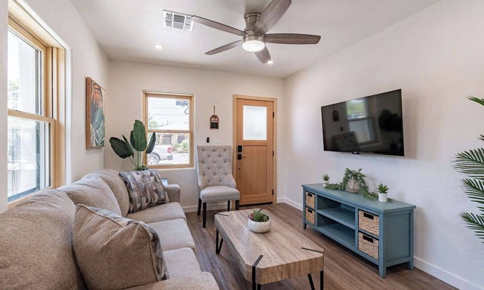 Downtown Tucson Apartment | Located downtown this 1 bedroom 1 bathroom is fully remodeled with your own dedicated electric vehicle charger .