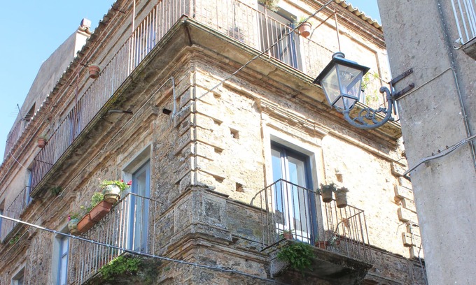 Filadelfia Apartment | Located in one of the most beautiful villages in Calabria, on a property of 700