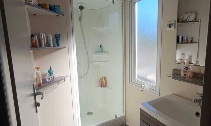 Puget-sur-Argens House | Location dun Mobil Home Avec Climatisation Réversible, 4 Personnes