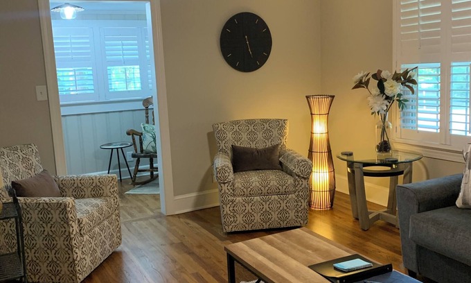 Cary House | Location Location : Downtown Cary NC- Dog friendly, quaint, clean home