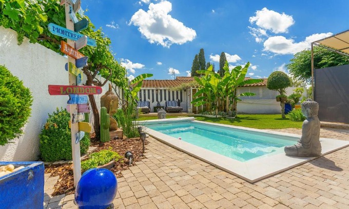 Comps Apartment | Lodge Berik - Loft pour 2 avec piscine
