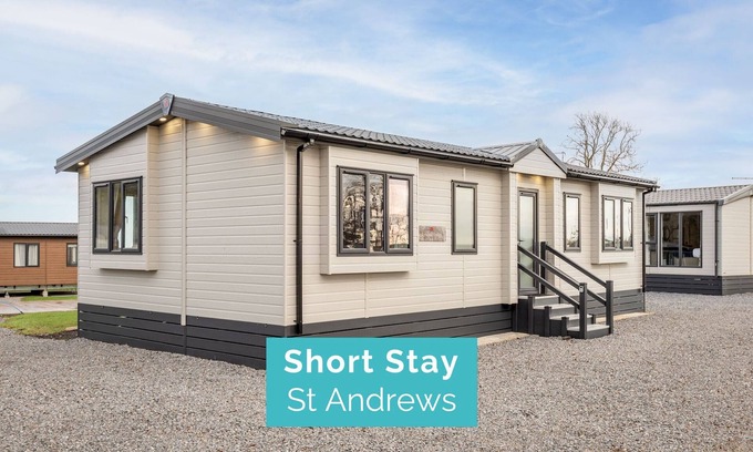 St. Andrews House | Lodge No 82 | Stewart's Resort Cameron