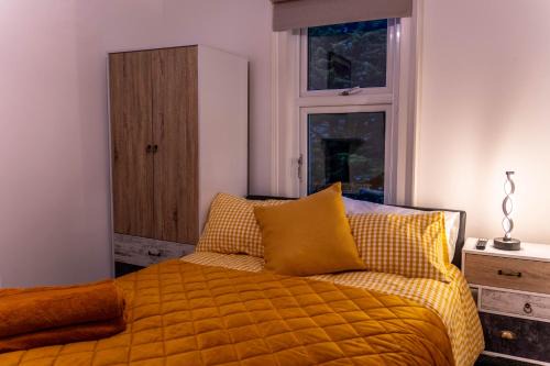 Carrickfergus House | Lodging in Carrickfergus Centre