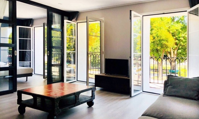 Burgos Apartment | Loft 100 meters from La Catedral. Easy parking. WIFI