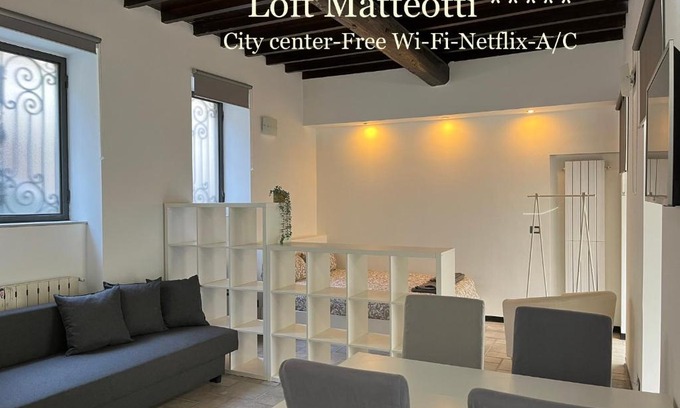 Busto Arsizio Apartment | Loft Matteotti - Studio in centro