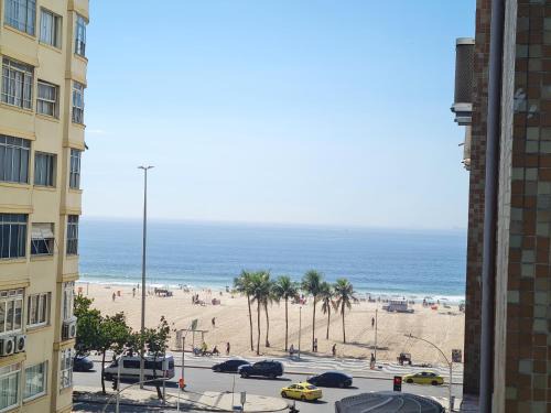 Copacabana Apartment | Loft overlooking the beach