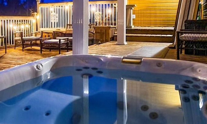 Greater Madawaska Ski Chalet | Loft | Trailhead Lake House
