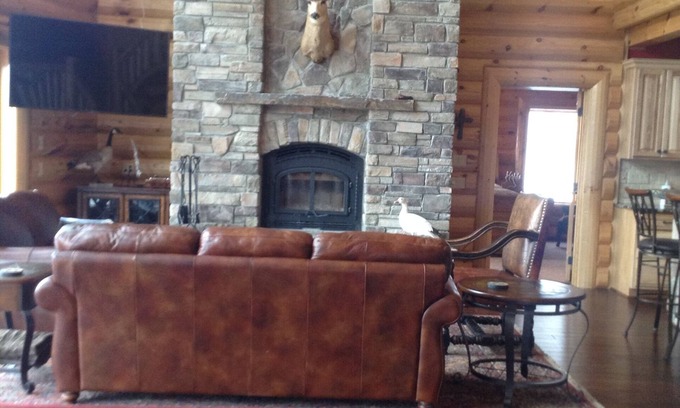 Fremont County House | Log Cabin Living and the College World Series-CWS