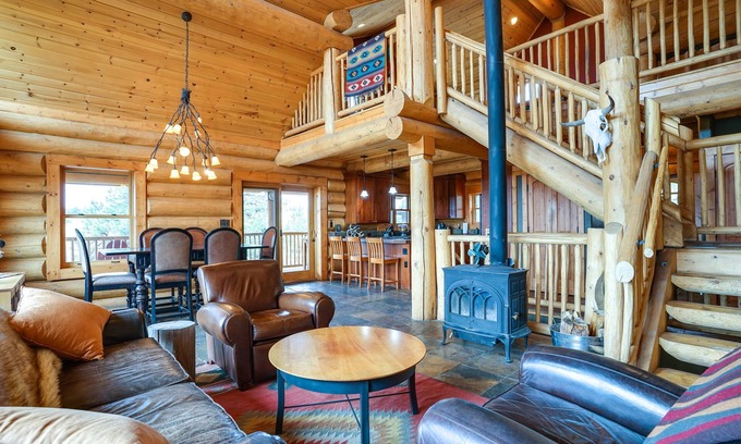 Florissant Cabin | Log Cabin on Private 45-Acre Ranch in Florissant!