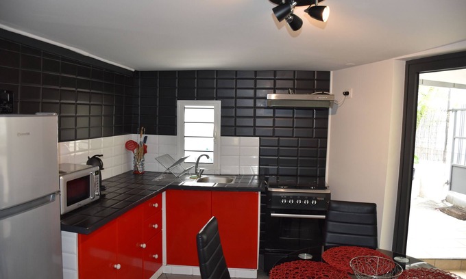 Le Portail Apartment | Logement Cocooning : Piton Saint-leu, Proche de la Plage