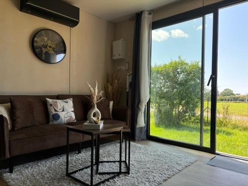 Cornille Apartment | Logement cosy indépendant avec jardin et Parking
