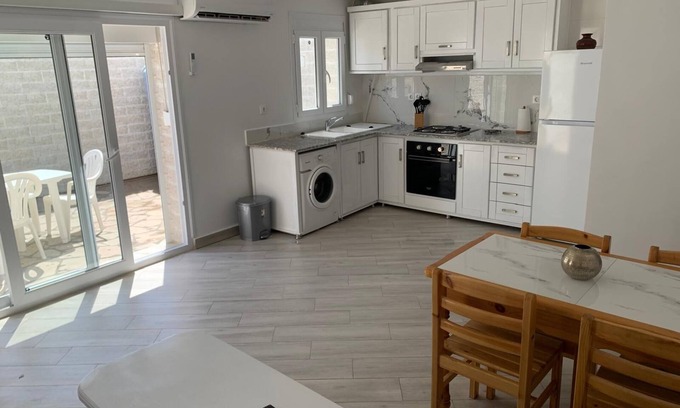 Tizi Ouzou Province Apartment | Logement Spacieux - Ait Chafaa Azeffoun