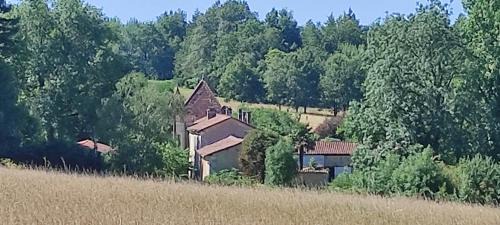 Juignac Bed & Breakfast | Logis du Poirier