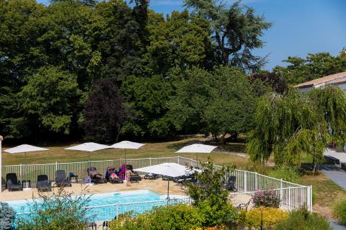 Fontenay-le-Comte Hotel | Logis LE RABELAIS Hôtel- Restaurant - SPA