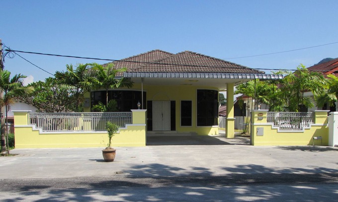 Kampung Sengat House | LohasIpohHomestay,2BR Bunglow,5pax,1min to Cameron
