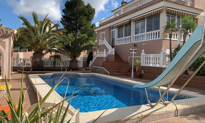 Almoradi Villa | Lomas de la Juliana Algorfa Alicante(South)Luxury 4 bed,3 Bath,Private Pool,BBQ