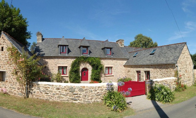 Lezardrieux House | Longère de KERRIOU seaside 8 people