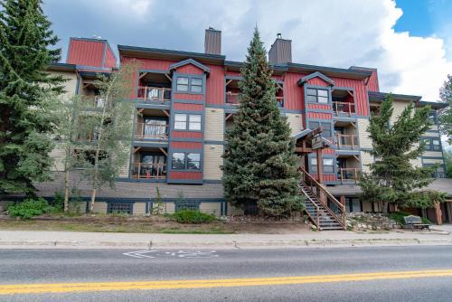 Historic District House | Longbranch 202 Condo Excellent Location Remodeled