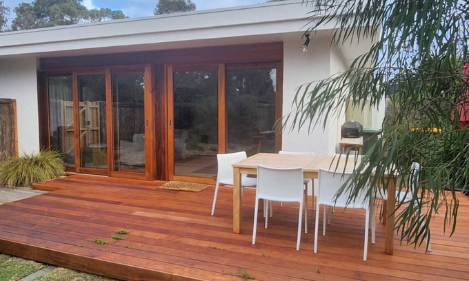 Point Lonsdale House | Lonnie Pad - Point Lonsdale