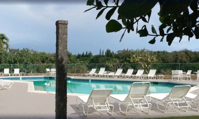 Nawiliwili Apartment | Look No Further! 2 Convenient Rooms w/ Private Balcony to Enjoy Fantastic View