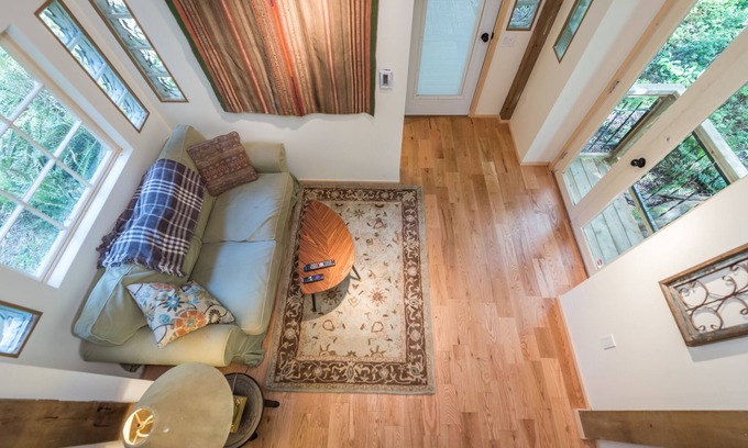 Point Roberts Cottage | Look out on a 250 acre park