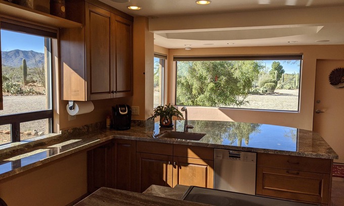 Tucson House | Looking for a getaway? BEAUTIFUL & PRIVATE Guest House! Hiking - Biking - Relax