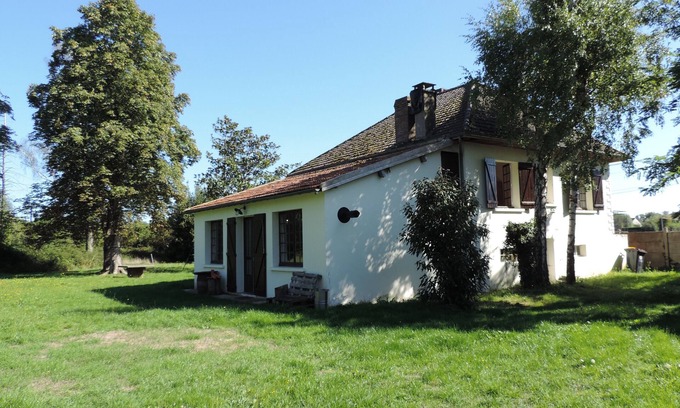 Les Houches House | L’Opporak, a country house near Auxerre
