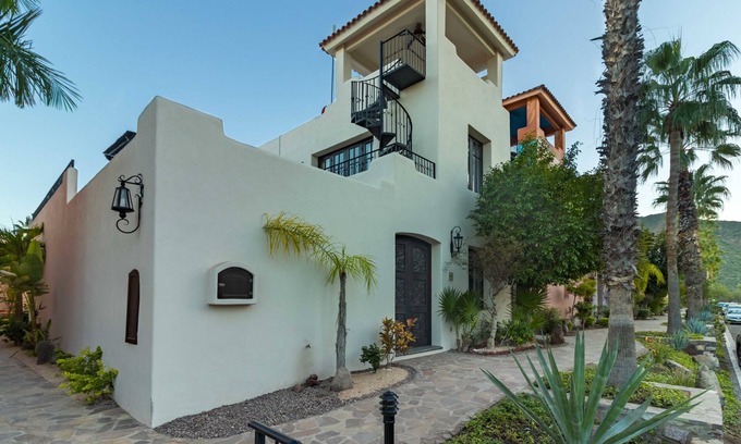 Loreto Villa | Loreto Bay Poolside Living, Steps from the Beach and Restaurants
