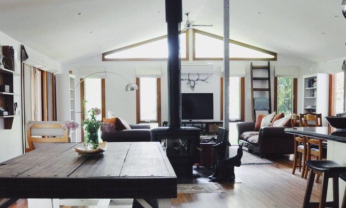 Deans Marsh House | Lorne Farm Play - Otways Hinterland