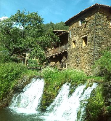 Robledillo de Gata House | Los Balcones del Río