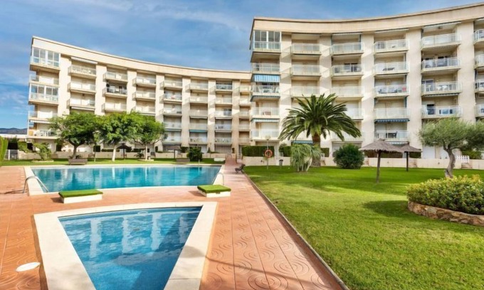 Miami Platja Apartment | Los Pelicanos by Interhome