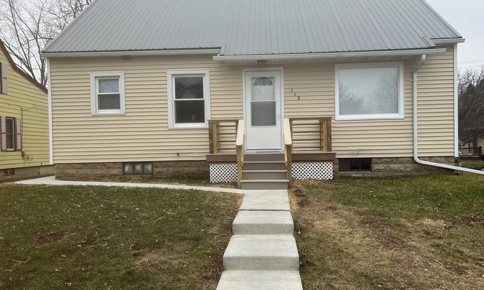 Preston House | Lots of charm and only blocks away from the Root River and Bike trails
