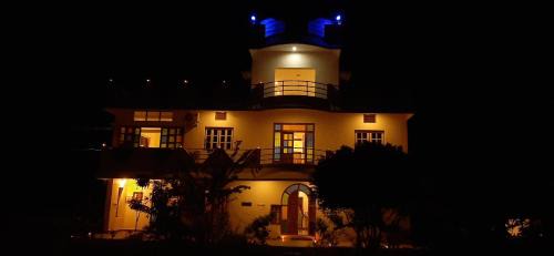Auroville House | Lotus Garden Guest House