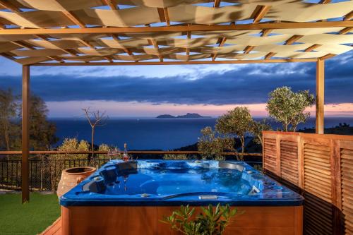 Vizari Villa | Lotzetta Suites by Estia