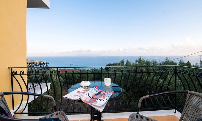 Mousata Apartment | Lourdas bay great view - Studio Maria