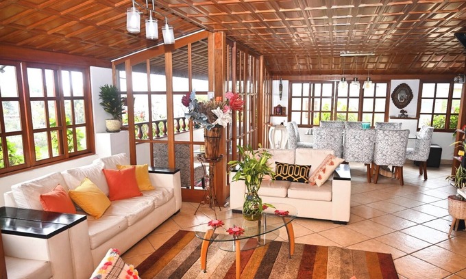 San Isidro Apartment | Lovely 3-bedroom apartment with WiFi in San Isidro la mejor zona de Lima ,