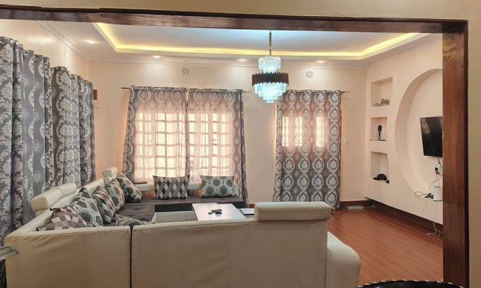 Hospital House | Lovely 4-bedroom bungalow with,water,WiFi,ample parking space,in Nakuru County