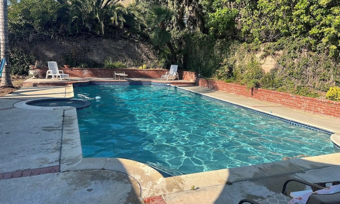Thousand Oaks House | Lovely 4bedroom Thousand Oaks private house w/Gorgeous Pool/Hot Tub Come Relax