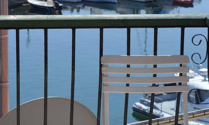 Mithimna House | Lovely and Quiet location at Molivos harbour
