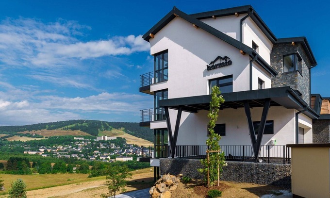 Loucna Pod Klinovcem Apartment | Lovely apartment for 6 people with WIFI, TV, balcony and parking