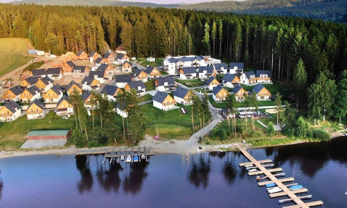 Lojzova Paseka Apartment | Lovely apartment for 4 people with hot tub, WIFI, TV and terrace