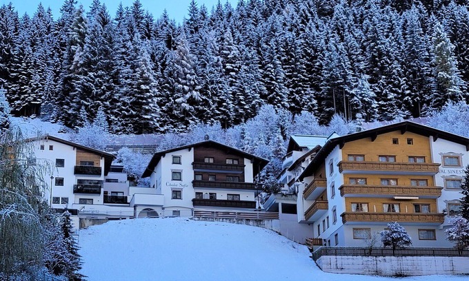 Ischgl Apartment | Lovely apartment for 3 people with WIFI, TV and pets allowed